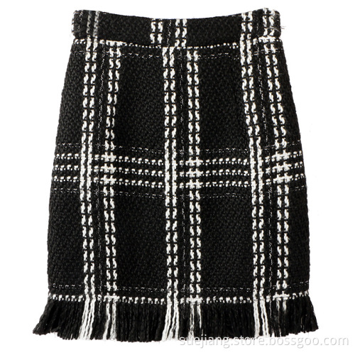 Small Fragrant Wind with Tweed Fishtail Skirt